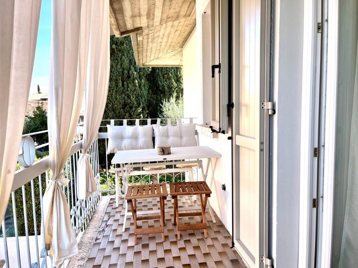 Family Apartment 2 Σιρμιόνε Εξωτερικό φωτογραφία