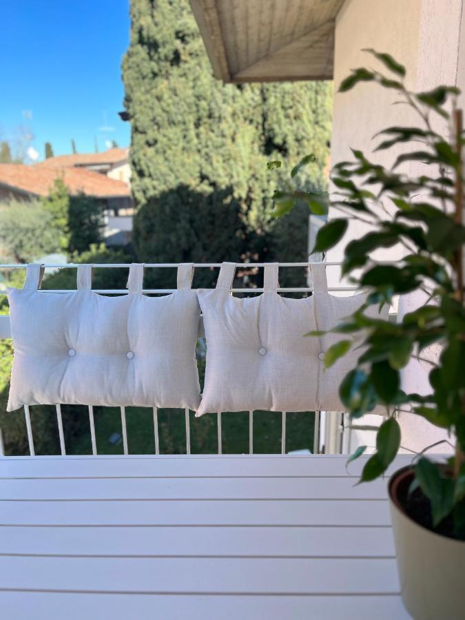 Family Apartment 2 Σιρμιόνε Εξωτερικό φωτογραφία